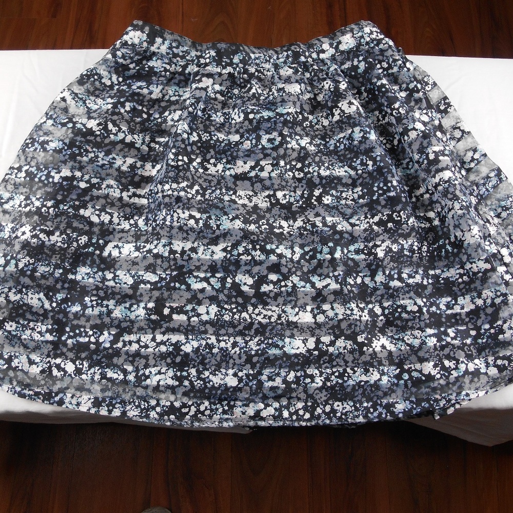 Xhilaration Lined Floral Skater Skirt